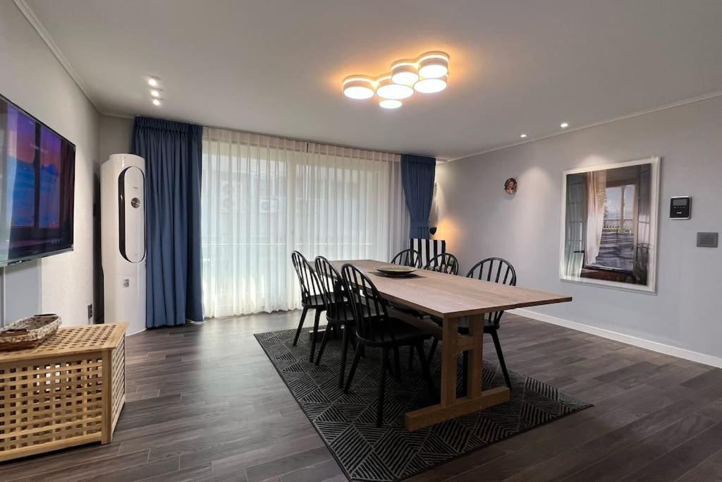 Hongdae 3Bedroom Apartment #14 Сеул Екстер'єр фото