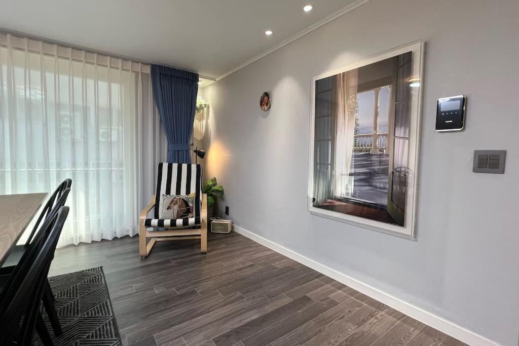 Hongdae 3Bedroom Apartment #14 Сеул Екстер'єр фото